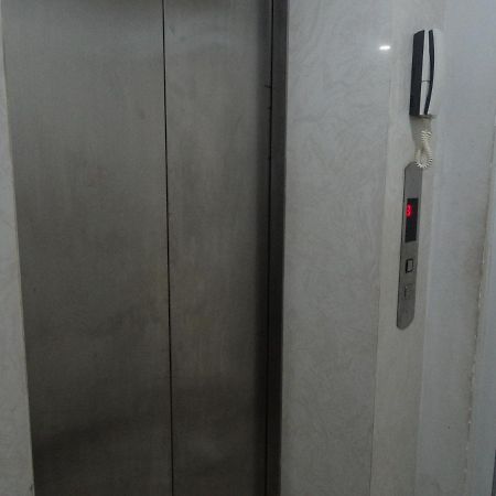Tan ThàNh Hotel ホーチミン市 エクステリア 写真