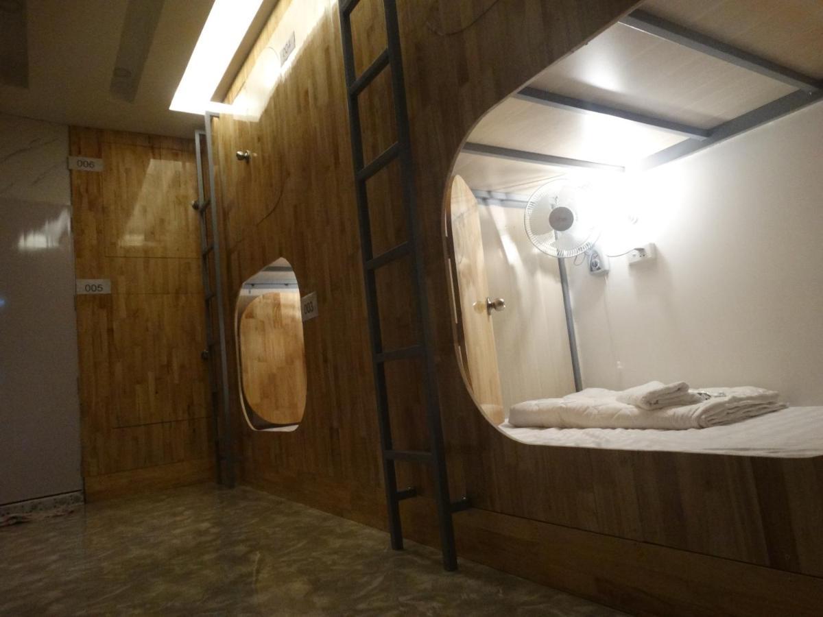 Tan ThàNh Hotel ホーチミン市 エクステリア 写真