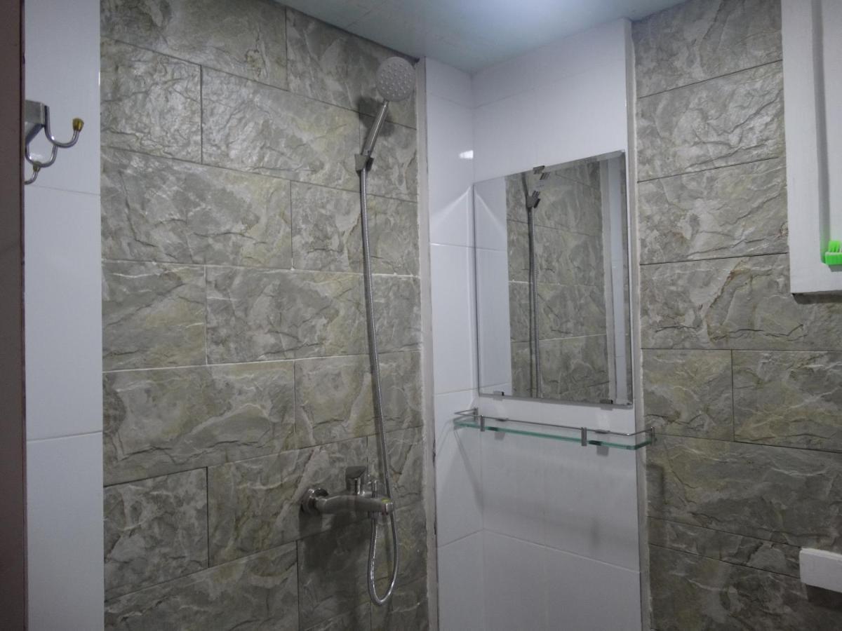 Tan ThàNh Hotel ホーチミン市 エクステリア 写真